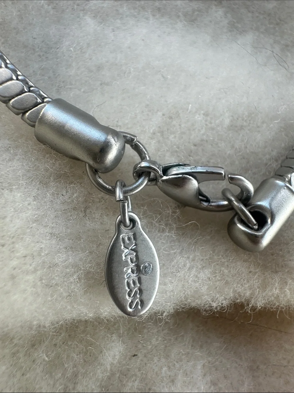 Express Modern Essentials New Silver-Tone Herringbone Bracelet with Branded Tag